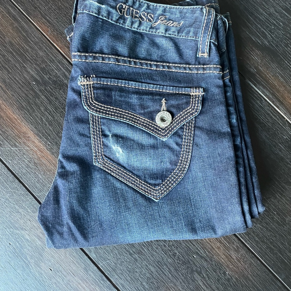 Guess Jeans